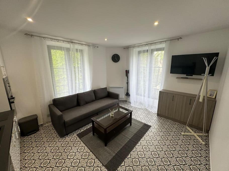 L'Etoile De Seine 77 Appartement 3 Dammarie le Lys Bagian luar foto